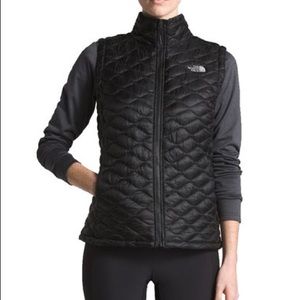 The North Face Women's Thermoball Vest Black - XS